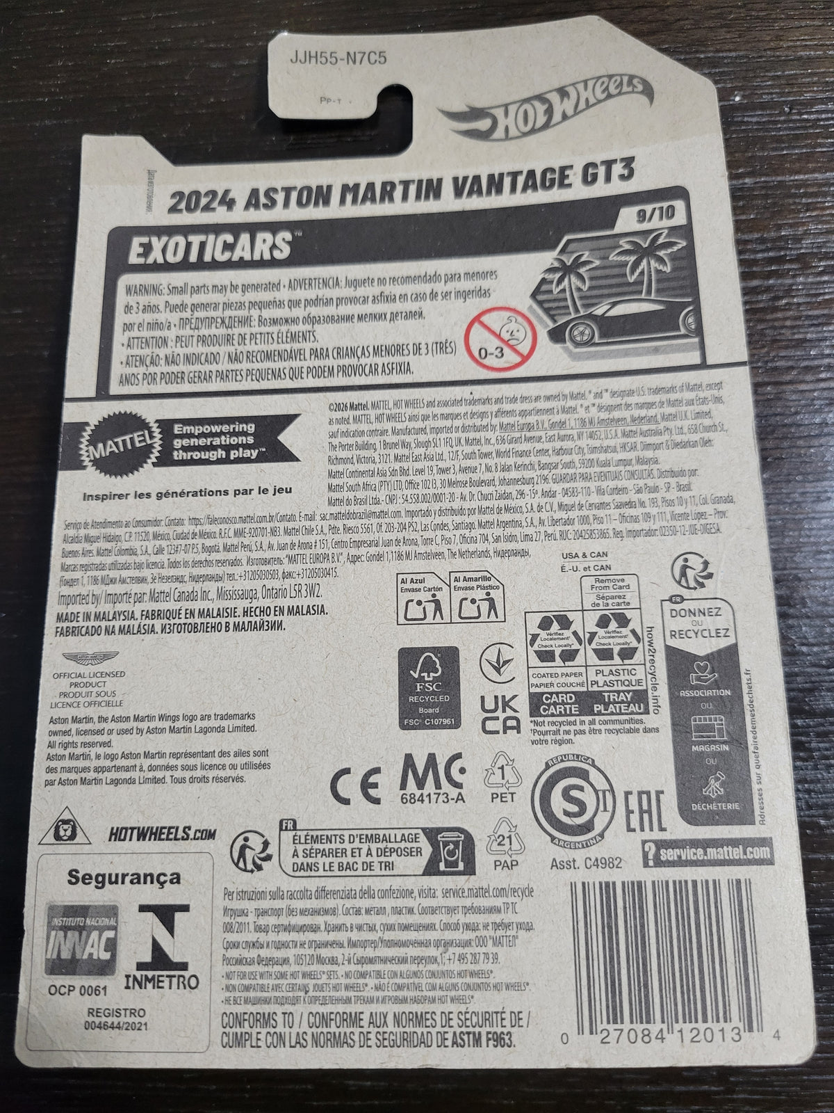Hot Wheels 2024 Aston Martin Vantage GT3